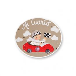 placas para puertas infantiles personalizadas con nombre bebe decorativa artesanal nina nino regalos originales coche de carreras piloto