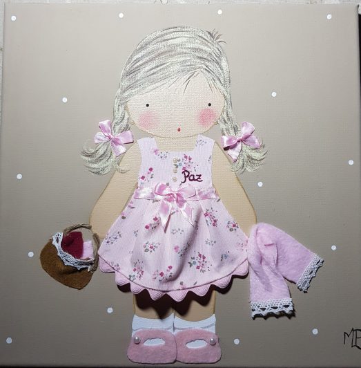 cuadros infantiles personalizados con nombre para niña con toalla y cesto, originales y artesanales lienzos decoracion regalos bebes niños niñas