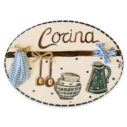 placas para puertas de casa cocina crema